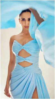 ब्लू गाउन और नखरीली अदाएं...इन PICS में क्या खूब लगीं कियारा आडवाणी