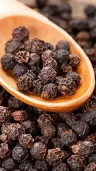 Spice in Summer: गर्मी में इस मसालों का न करें सेवन