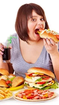 सिर्फ इन चीजों की वजह से भारत में 54% लोगों की लटक रही है तोंद, जानें