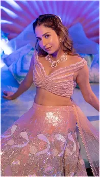 Malvika Raaj: सगाई पर परी सी खूबसूरत लगीं मालविका राज, देखें PICS