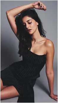 ब्लैक को-ऑर्ड सेट में अनन्या पांडे ने गिराईं बिजलियां, देखें यहां