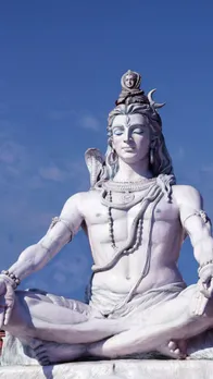 सावन सोमवार व्रत में खाएं ये चीजें, देंगी आपको ताकत