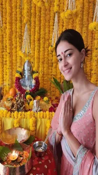 गणपति पूजा में पिंक सूट और झुमके में खूबसूरत दिखीं अनन्या पांडे, देखें