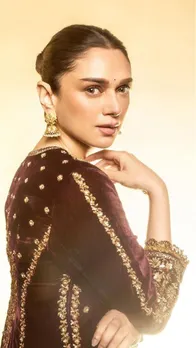 मैरून वेलवेट सूट में अदिति राव हैदरी ने ढाया कहर, देखें तस्वीरें