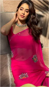गुलाबी साड़ी में इतराईं Janhvi Kapoor, फैंस बोले- मेरी ड्रीम गर्ल