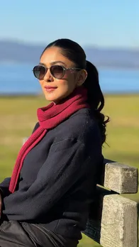 स्वेटर पहने विंटर वाइब्स देती नजर आईं मृणाल ठाकुर, देखें तस्वीरें