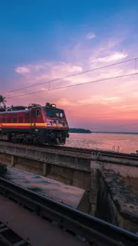 एक रेल इंजन कितने डिब्बे खींच सकता है?