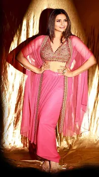 Divyanka ने तस्वीरों में दिखाई कातिल अदाएं, आप भी देखें