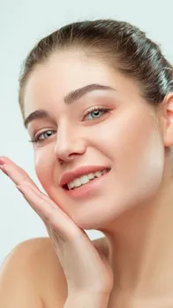 Beauty Tips: मानसून में चेहरे का ऐसे रखें ख्याल, ग्लो करेगी स्किन!