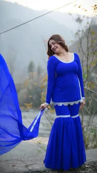 सपना चौधरी ने नीले टाइट सूट में कराई क्लिक, तस्वीरें देख फैंस हुए पागल