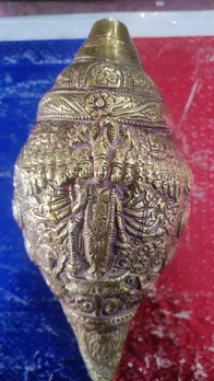 कुंडली के दोषों और गंभीर शारीरिक रोगों में शंख है रहस्मयी हितकारी