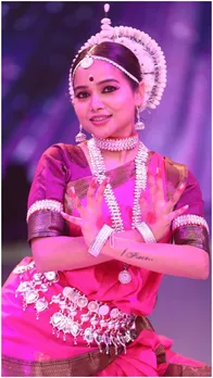 Manisha Rani: ओडिसी डांस लुक में मनीषा रानी लगीं कातिलाना, देखें PHOTO