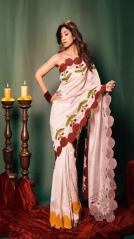 शिल्पा शेट्टी ने ट्यूब ब्लाउज पहन लचकाई कमर, देखें कातिल फोटोज