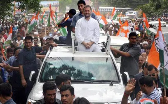 राहुल की ‘किसान यात्रा’ में फिर लुटी खाट, देवरिया में भी हुआ था खाट पर संग्राम