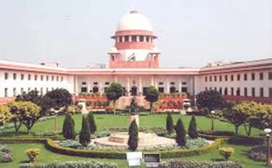 दोषियों के चुनाव लड़ने पर लाइफ टाइम बैन लगाने की याचिका पर केंद्र और चुनाव आयोग को नोटिस