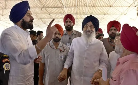 पंजाब चुनाव में धार्मिक डेरों और संतों का क्या असर होगा