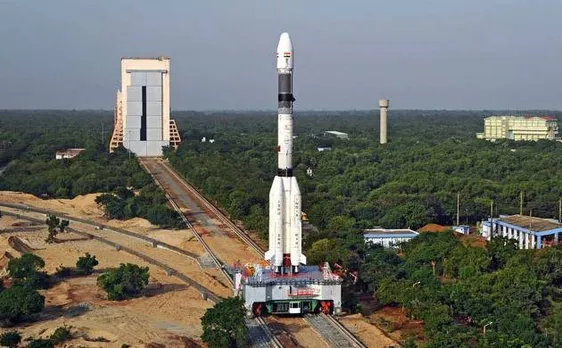 थोड़ी देर में ISRO रचेगा इतिहास, पहली बार दो अलग कक्षाओ में स्थापित करेगा उपग्रह