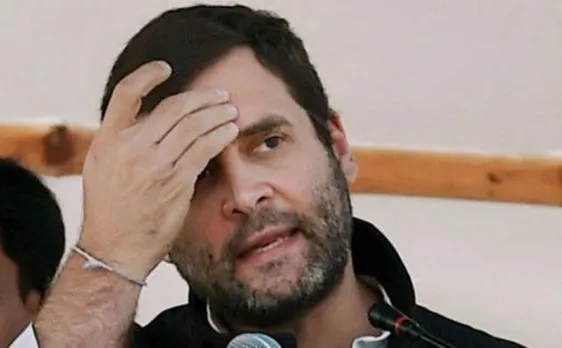 VIDEO: यूपी में किसान यात्रा के दौरान राहुल पर फेंका गया जूता, कांग्रेस उपाध्यक्ष ने BJP-RSS पर लगाया आरोप
