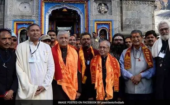 राष्ट्रपति प्रणव मुखर्जी ने किए केदारनाथ के दर्शन, साथ में CM रावत भी मौजूद