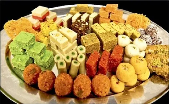त्यौहार के सीजन में स्वस्थ रहने के लिए इन 5 बातों को जरूर पढ़ें