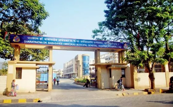मुंबई में एक अस्पताल में मनचलों की गुंडागर्दी, डॉक्टर और सुरक्षा गार्ड से की मारपीट