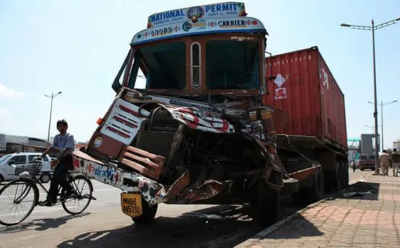 मध्य प्रदेशः सिवनी में सड़क दुर्घटना, छह की मौत, 15 लोग घायल