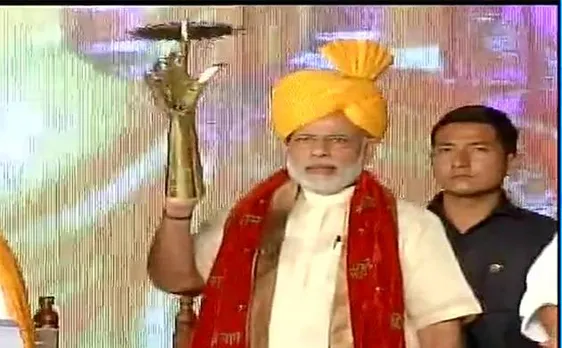 विजयादशमी पर मोदी ने आतंकवाद को बताया मानवता के लिए ख़तरा, कहा हम युद्ध से बुद्ध की ओर जाने वाले लोग हैं