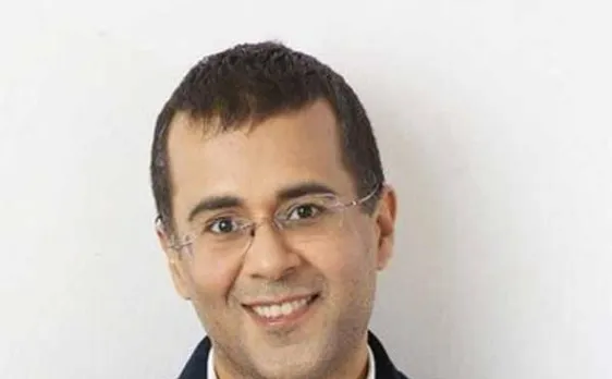 चेतन भगत की नॉवेल का लोगों ने ट्वीटर पर बनाया मजाक