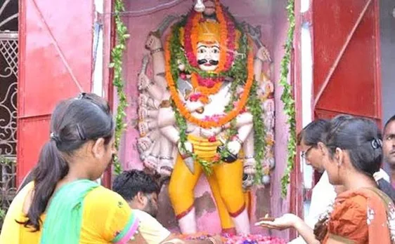 यहां लोग रावण की करते हैं पूजा, पुतला दहन से पहले बंद हो जाता है मंदिर