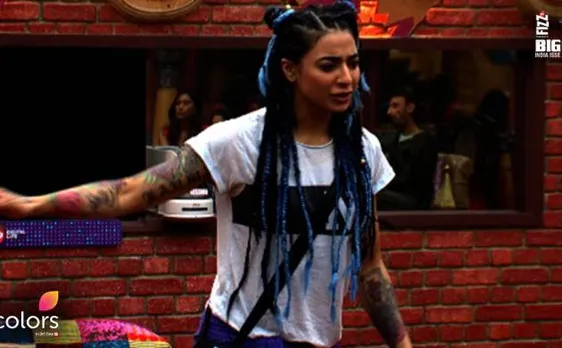 Bigg Boss10 :पहले दिन ही आम आदमी और सेलिब्रिटी में छिड़ी जंग