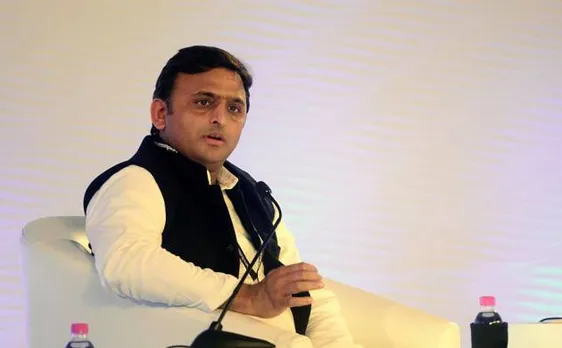 सपा में अखिलेश को मनाने की कोशिश तेज़, रामगोपाल से मिलेंगे मुलायम