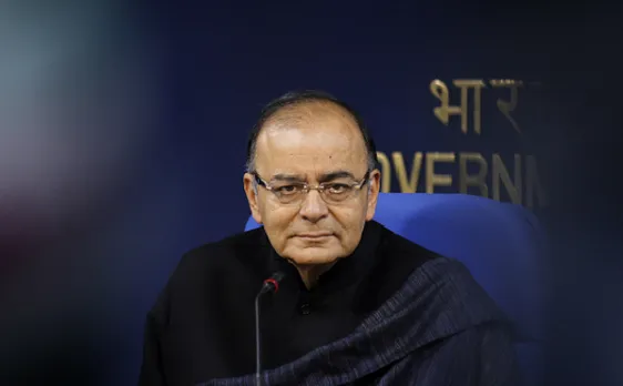 वित्त मंत्रालय ने दिलाया भरोसा 99.5 प्रतिशत डेबिट कार्ड हैं सुरक्षित