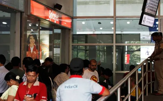 एयरलाइंस टिकट कैंसिल कराने वालों को नहीं मिलेगा रिफंड