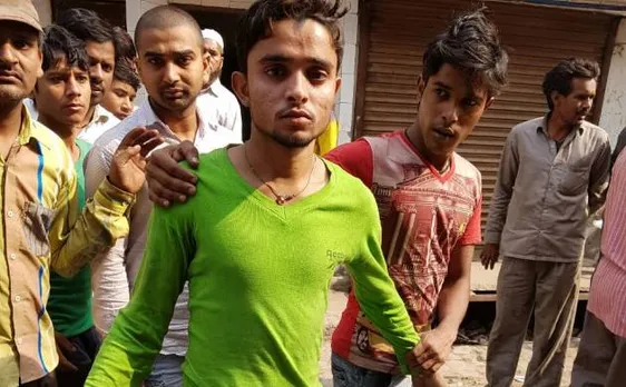 साहिबाबाद की आग कांड में अपनों को खो बैठा रिजवान