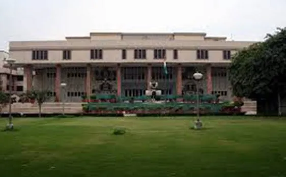 क्या मीडिया दलित शब्द का इस्तेमाल कर सकता है, दिल्ली हाई कोर्ट ने केंद्र से मांगा जवाब