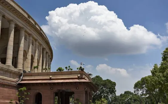 बीजेपी ने अपने सभी राज्यसभा सांसदों को जारी किया व्हिप, कहा सदन की कार्यवाही में रहें मौज़ूद