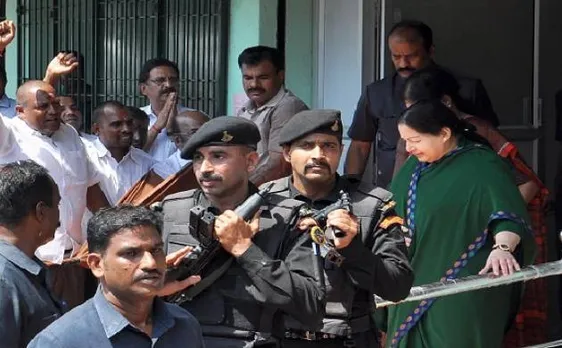 जयललिता को ICU से जनरल वार्ड में शिफ्ट किया गया: AIADMK