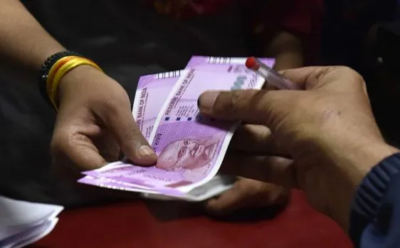 नेपाल में नहीं चलेगें 500 और 2000 रुपये के नए नोट