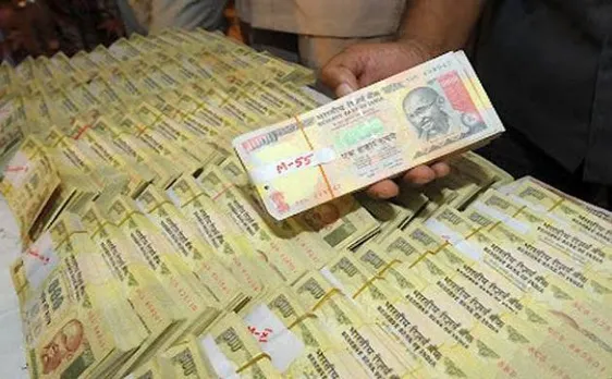 पटना एयरपोर्ट पर थाइलैंड के दो नागरिकों से 1.20 करोड़ रु के पुराने नोट बरामद