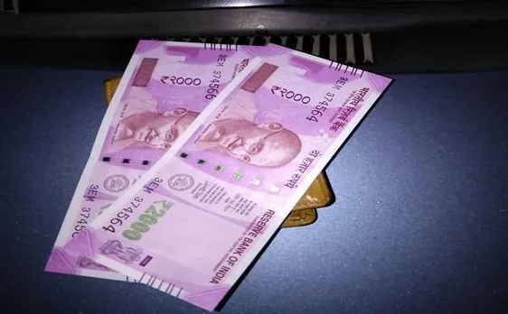 कर्नाटक के बैलूर में 71 लाख रु नकद के साथ 3 गिरफ़्तार