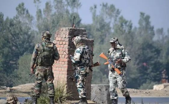 अनंतनाग मुठभेड़ के बीच दक्षिण कश्मीर में मोबाइल फोन सेवा बंद