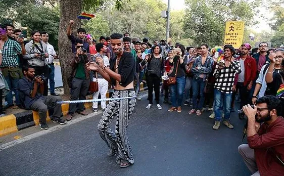 पाकिस्तान सीनेट सुनेगा किन्नरों की समस्याएं