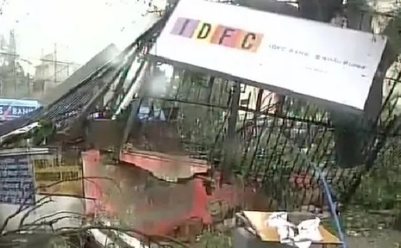 'वरदा' तूफान से अब तक 16 लोगों की मौत, तमिलनाडु सरकार ने पीएम को पत्र लिख एक हजार करोड़ रुपये की मांगी मदद