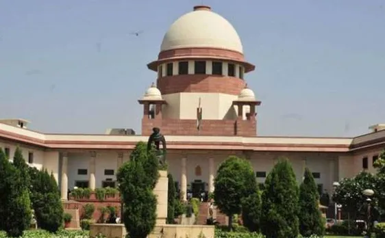 बार-बार PIL दाखिल करने पर बीजेपी नेता को सुप्रीम कोर्ट की फटकार, 'क्या पार्टी इसी काम के लिए आपको पैसे दे रही है?'