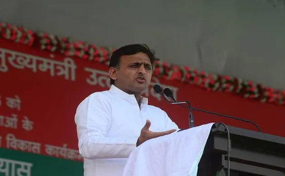 चुनावी मौसम में यूपी में योजनाओं की झड़ी