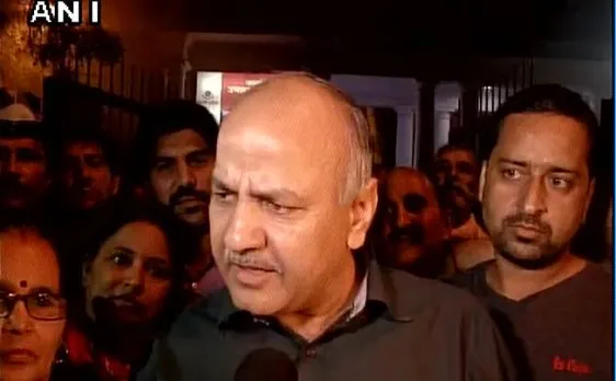 दिल्ली के उपमुख्यमंत्री मनीष सिसोदिया का आरोप, मुख्यमंत्री अरविन्द केजरीवाल को गिरफ़्तार करने के इरादे से सीबीआई का ग़लत इस्तेमाल कर रही है मोदी सरकार