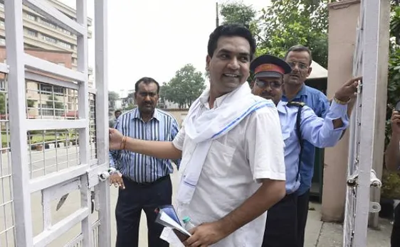 गणतंत्र दिवस परेड में तीन साल बाद शामिल होगी दिल्ली की झांकी, रक्षा मंत्रालय ने दी हरी झंडी