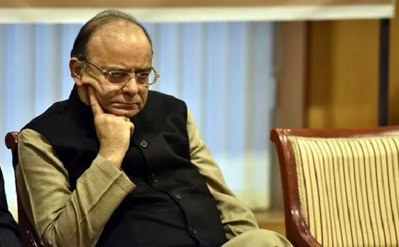 जेटली पर कांग्रेस का पलटवार, कहा नोटबंदी ने देश को वैसा नुकसान कर दिया जो दुश्मन भी नहीं कर पाए