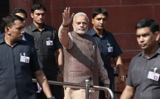 प्रधानमंत्री डिग्री मामला: आरटीआई खारिज करने पर डीयू अधिकारी पर  25 हज़ार रुपये का जुर्माना