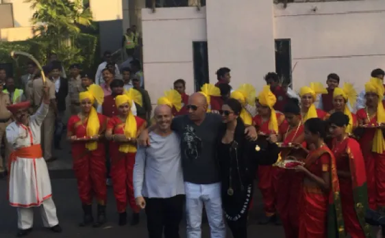 Video: दीपिका पादुकोण के साथ विन डीजल पहुंचे भारत, मुंबई एयरपोर्ट पर किया गया शाही स्वागत
